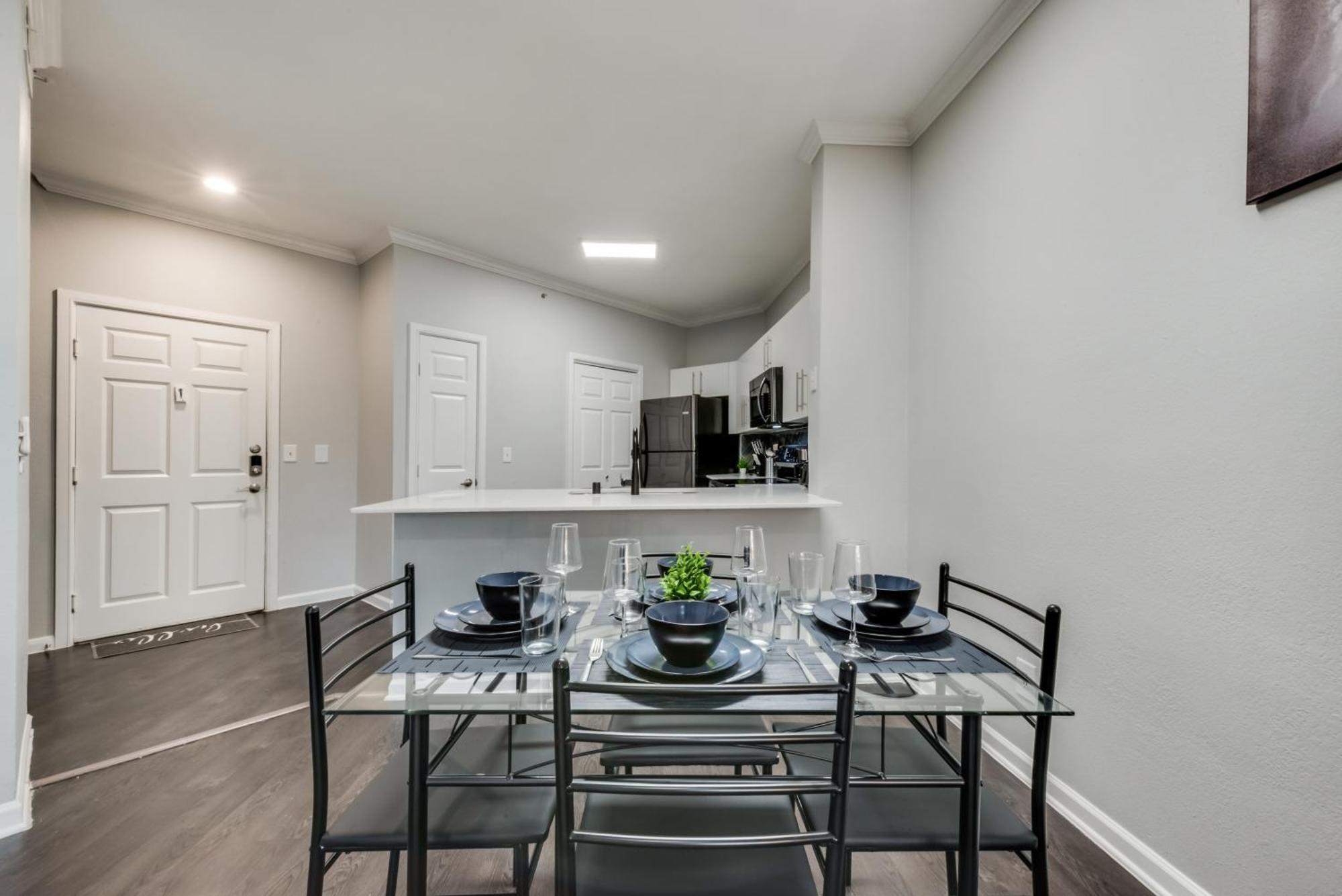 Apartamento Loft Style 2br Apt I Center I Pool I Gym I Workspace I Pets